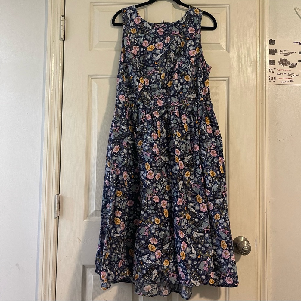 2x plus size retro fit and flare patterned dress